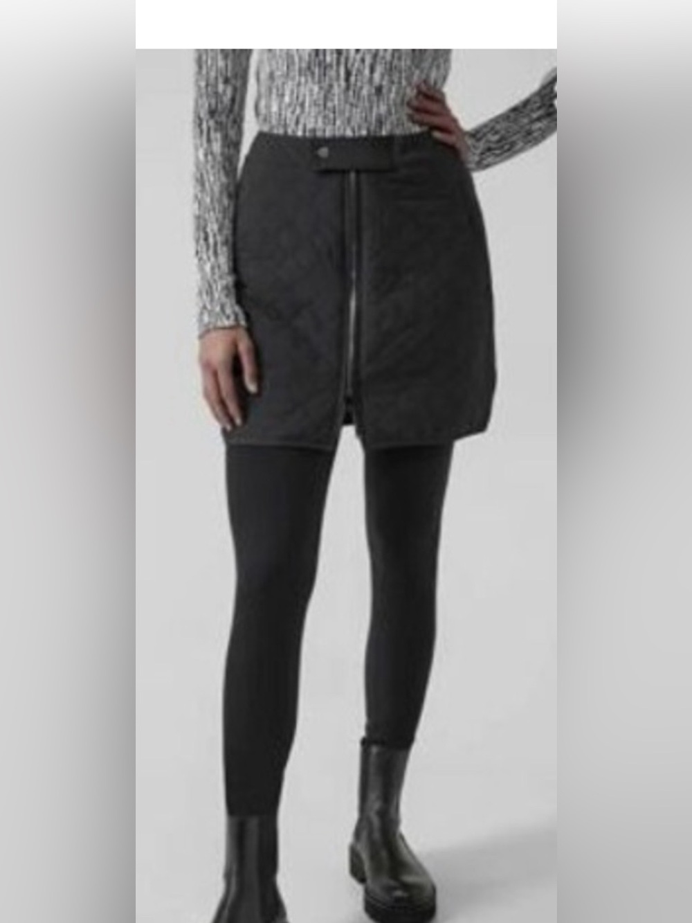 Athleta Women’s Apres Ski Quilted Insulated Skirt Size 8